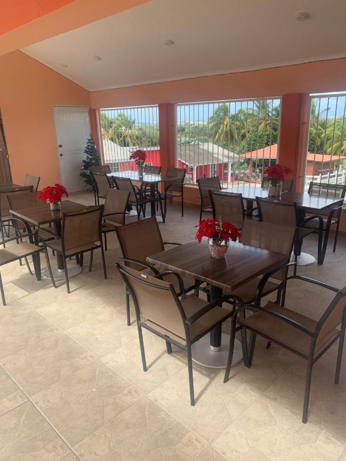 Omira Apartment Suites Willemstad Eksteriør bilde